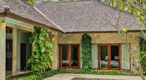 Senang Private Villa - Image 2