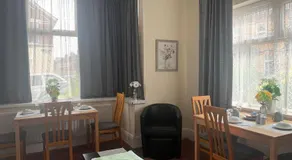 St Anne's Road Guest House - Image 5
