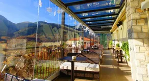 Archontopetra Boutique Hotel - Image 3