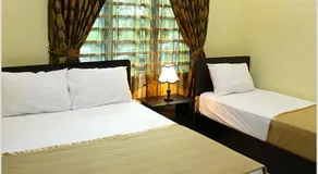 Villasuri Homestay - Image 4