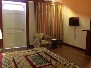 Lockwood Hotel Murree - Image 4