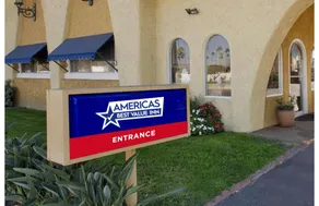 Americas Best Value Inn Lincoln, Illinois - Image 1