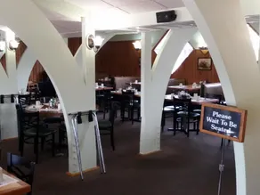Knights Inn - Image 4