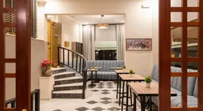 Hotel Avra - Image 2