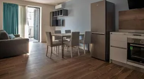 Aparthotel Miramare - Image 2