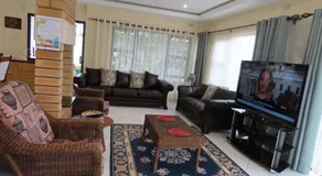 Art Lodges - Image 2