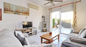 LefKon Cottage Coral Bay - Image 2