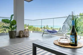 Lake Spirit Boutique Apartments - Image 5