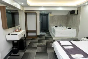Lizbonia Otel - Image 4