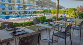 Rafael Hotel-Adults Only - Image 4