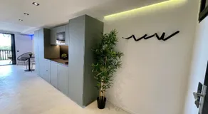 Appartement neuf climatisé - vue mer Saint-Tropez - 50m plage et port - piscine - Image 4