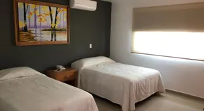Casa RyS Hotel - Image 2