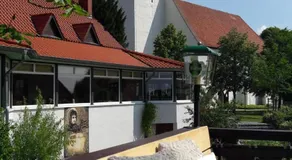 Schwiizeralp Hotel & Restaurant - Image 4