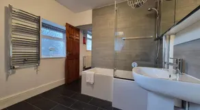 Swansea City & Bay 4-Bedroom House - Image 2