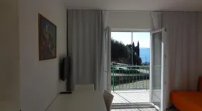 House Zorra - Image 2