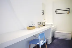 Time Flyer Hotel - Image 2
