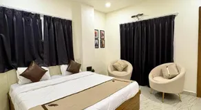 Hotel Sambhavi - Image 2