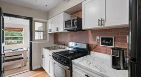 Stylish Capitol Hill retreat with meditation corner, private dining experience - Image 3