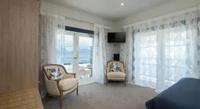 The Pier Hotel - Image 3