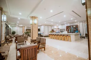 Bella Vita Hotel - Image 4