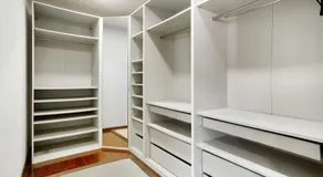 Traveller's House - Image 4