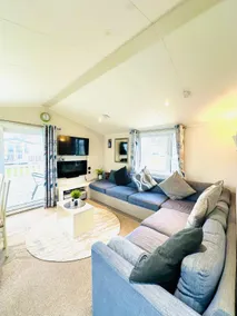 Ocean Breeze-Roulotte-Modern-Eigenes Badezimmer-Parkblick - Image 2