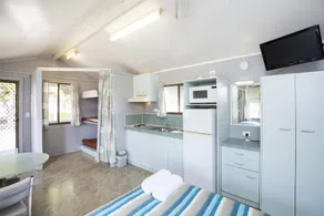 Secura Lifestyle Magnetic Gateway Townsville - Image 4