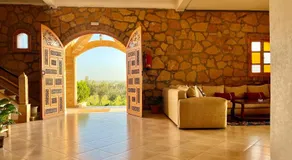 Villa Sun and Chill, Ferme d'hôtes familiale avec piscine animée, restaurant et jardin près de Safi - Image 2