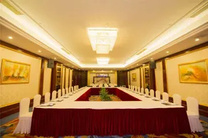 Plum Garden International Hotel - Image 4