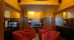 Madar Café Central Melk - Image 4