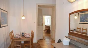 Vienna 1090 - Image 2