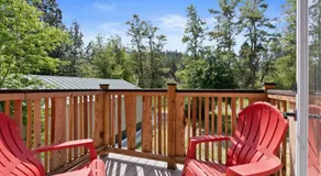Lake Village Lodge - Image 3