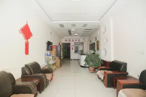 Singer Hotel - Image 4