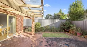 Luxe Retreat - 3BR - Free Parking - Near Station - Image 5