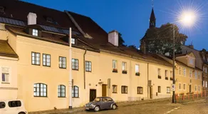 Fancy apartments by Prague Castle - Image 3