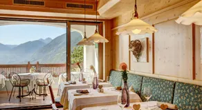 Small Hotel Sonne - Image 2