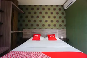 RedDoorz at Dkomo Manado - Image 3
