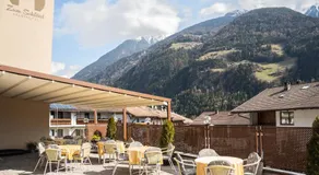 Aparthotel Zum Schlössl - Image 4