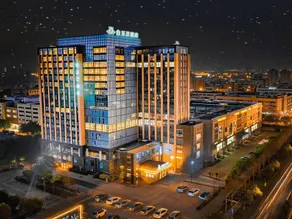 Magnotel Tongxiang Shimao Center - Image 2