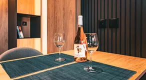 UNIQUE Suites Kalamata - Image 5