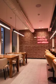 LATROUPE Prado - Image 3