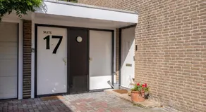 Suite 17 - Image 5