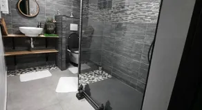 Maison avec jacuzzi - Image 2