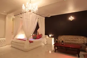 HOTEL122 - Image 2