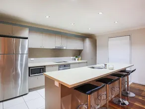 Hamilton Executive - Image 4