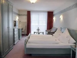 Naturhotel Rügers Forstgut - Image 2