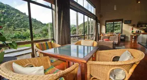 Piha Beachstay Accommodation - Image 2
