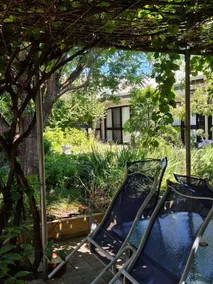 Henry's Quirindi - Image 5