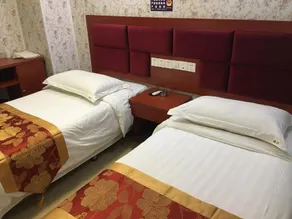 Chongqing Baishun Hotel - Image 3