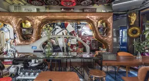MeStyle Garage Hotel - Image 4